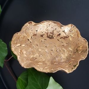 Vintage Bel-Terr 22kt gold jewelry dish!